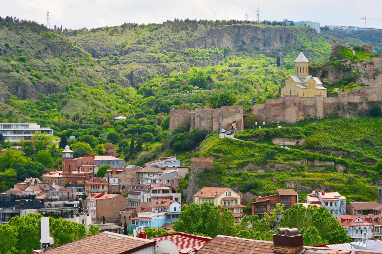 Hotel Blissdom Tbilisi Exterior photo
