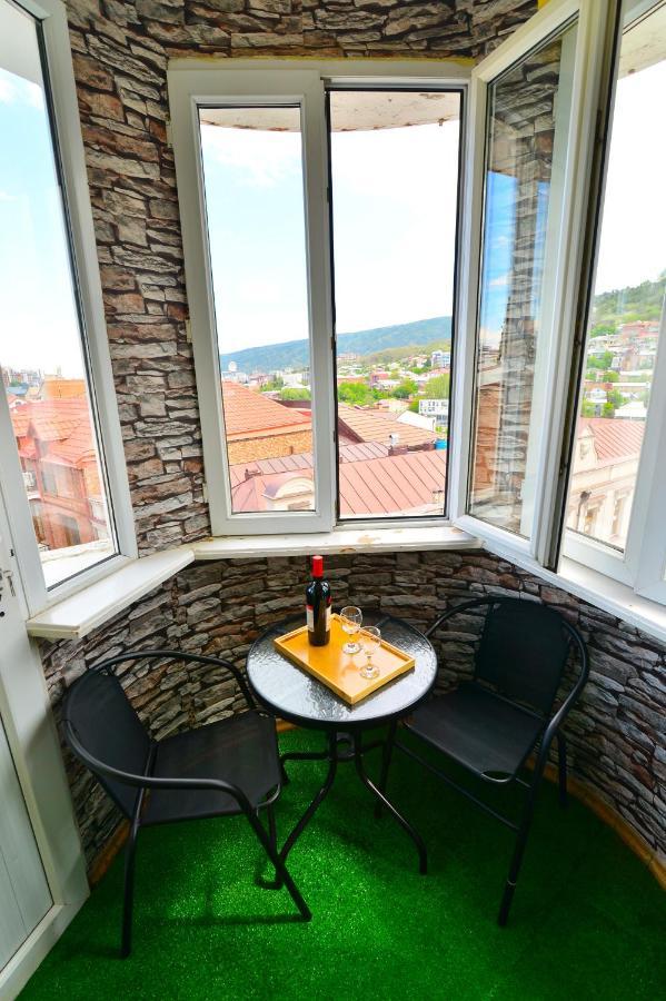 Hotel Blissdom Tbilisi Exterior photo