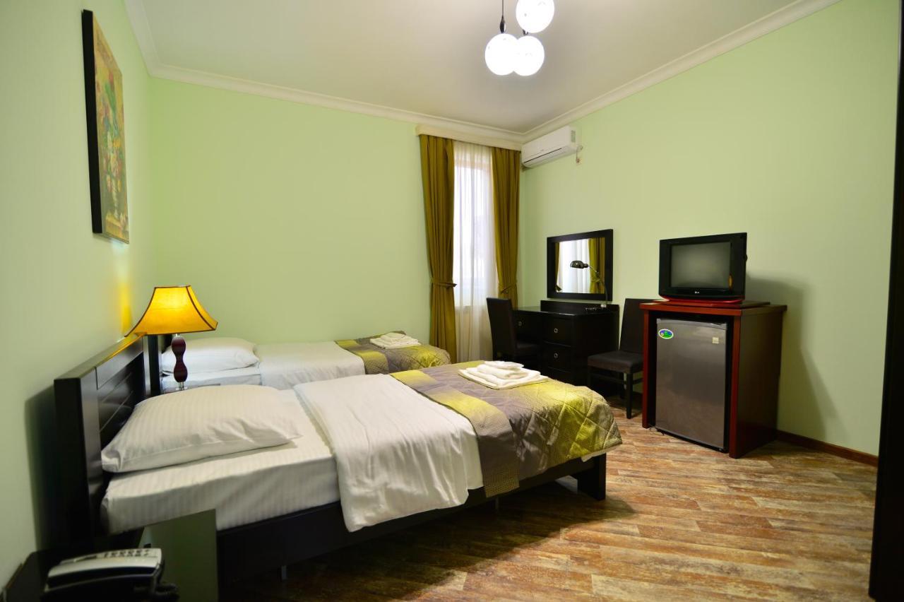 Hotel Blissdom Tbilisi Exterior photo